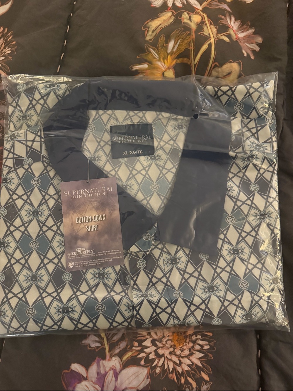 BNWT Supernatural X CultureFly Button Down Printed Shirt